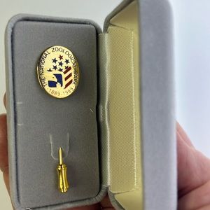 Vintage Gold Lapel Pin,  80s Washington DC The National Zoological Park so…